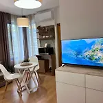 Excelsior Romantic 50m To The Lejlighed