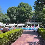 Excelsior Romantic 50m To The Apartment