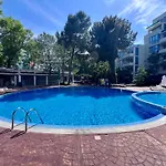 Excelsior Romantic 50m To The Apartment