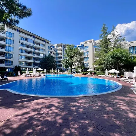 Excelsior Romantic 50m To The Апартаменты *