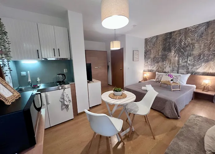 Excelsior Romantic 50m To The Апартаменты Солнечный берег